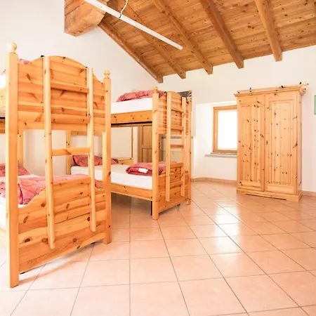 Le Vieux Quartier Hostel *